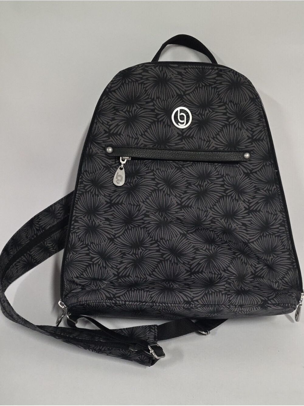 Baggalini Memphis Convertible Backpack/Sling, Black/Gray Floral